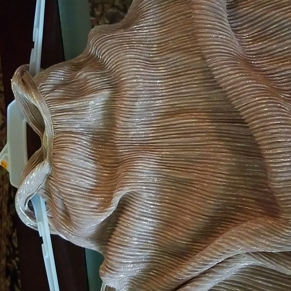 3 for 20.. Ladies  top, large - Picture 8 of 9